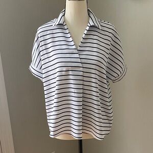 J. Jill Wearever collection xs black and white shirt sleeved striped oversized